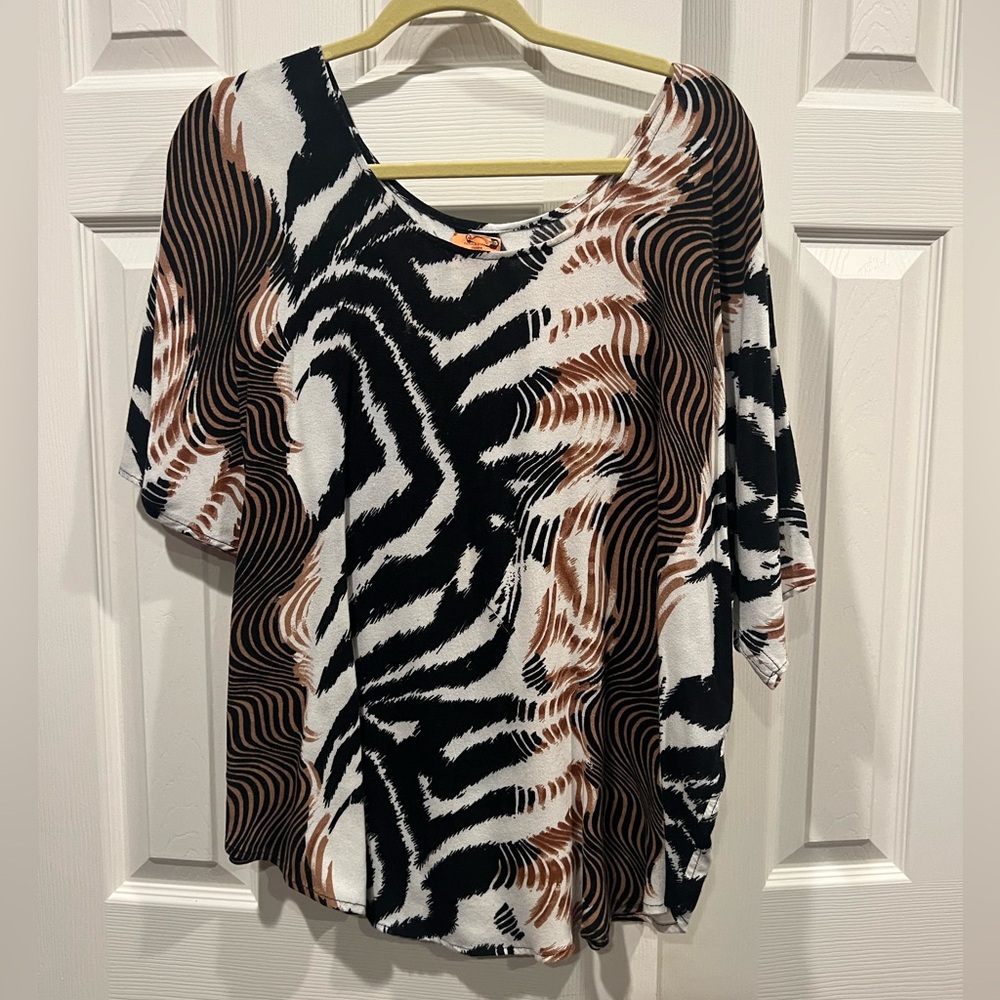 Animal print loose fit blouse
